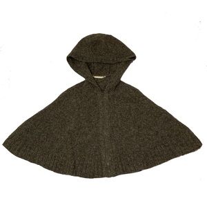 Susana Monaco Poncho